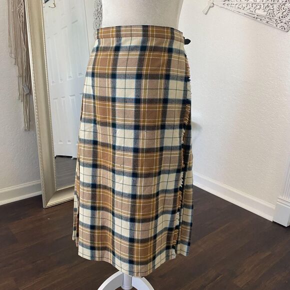 Deans of Scotland 100% pure Wool 90s VTG Wool Plaid Scottish Kilt Wrap Skirt S M - Picture 3 of 7